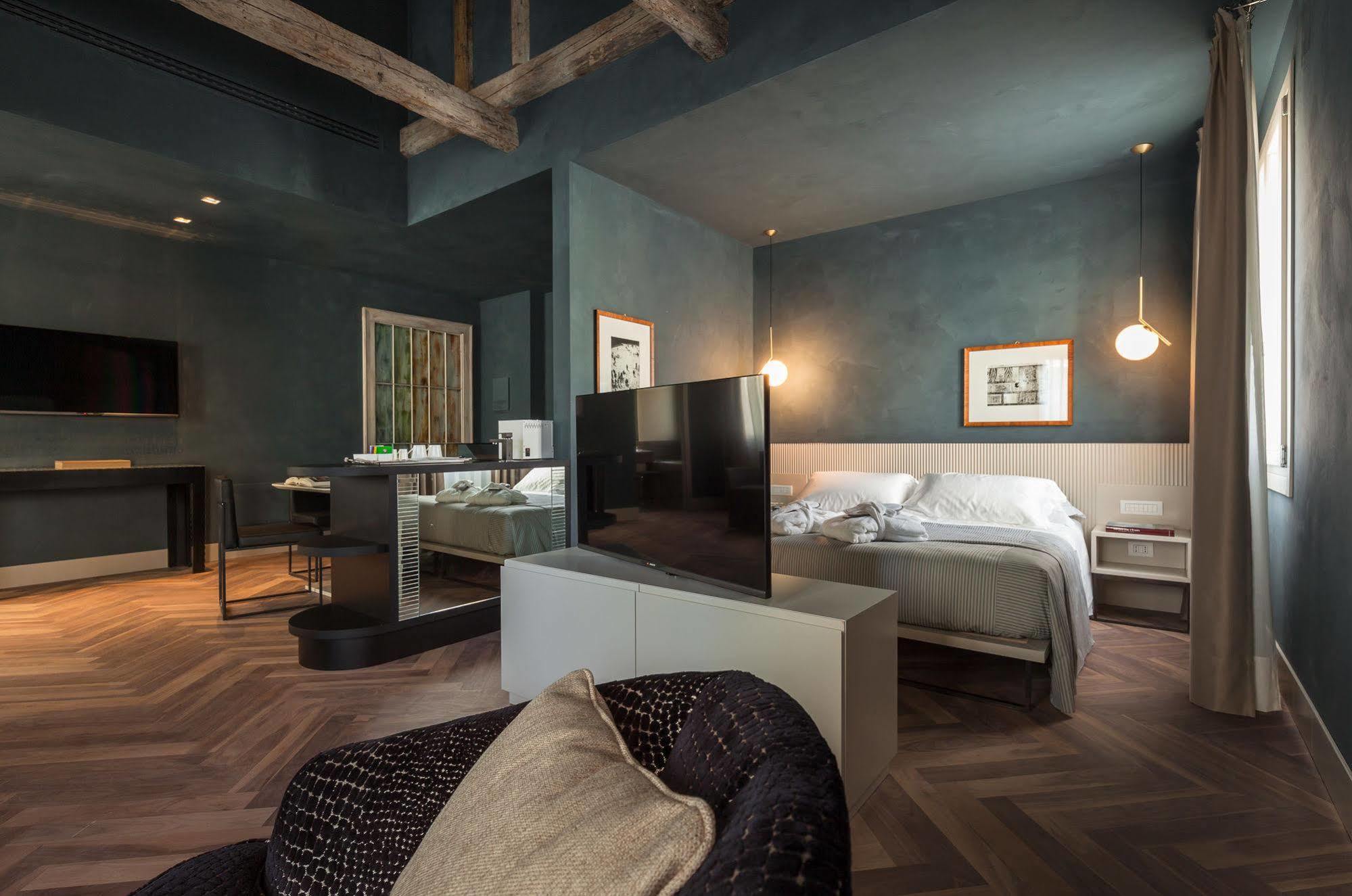 Liassidi Wellness Suites Benátky Exteriér fotografie